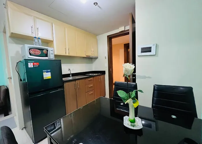 Unit At One Palm Tree Across Naia Terminal 3 Apartahotel