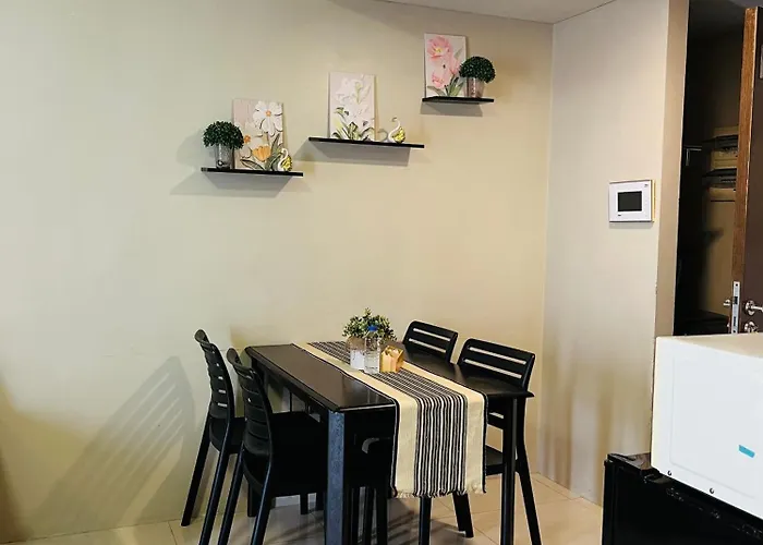 Apartahotel Unit At One Palm Tree Across Naia Terminal 3 4*